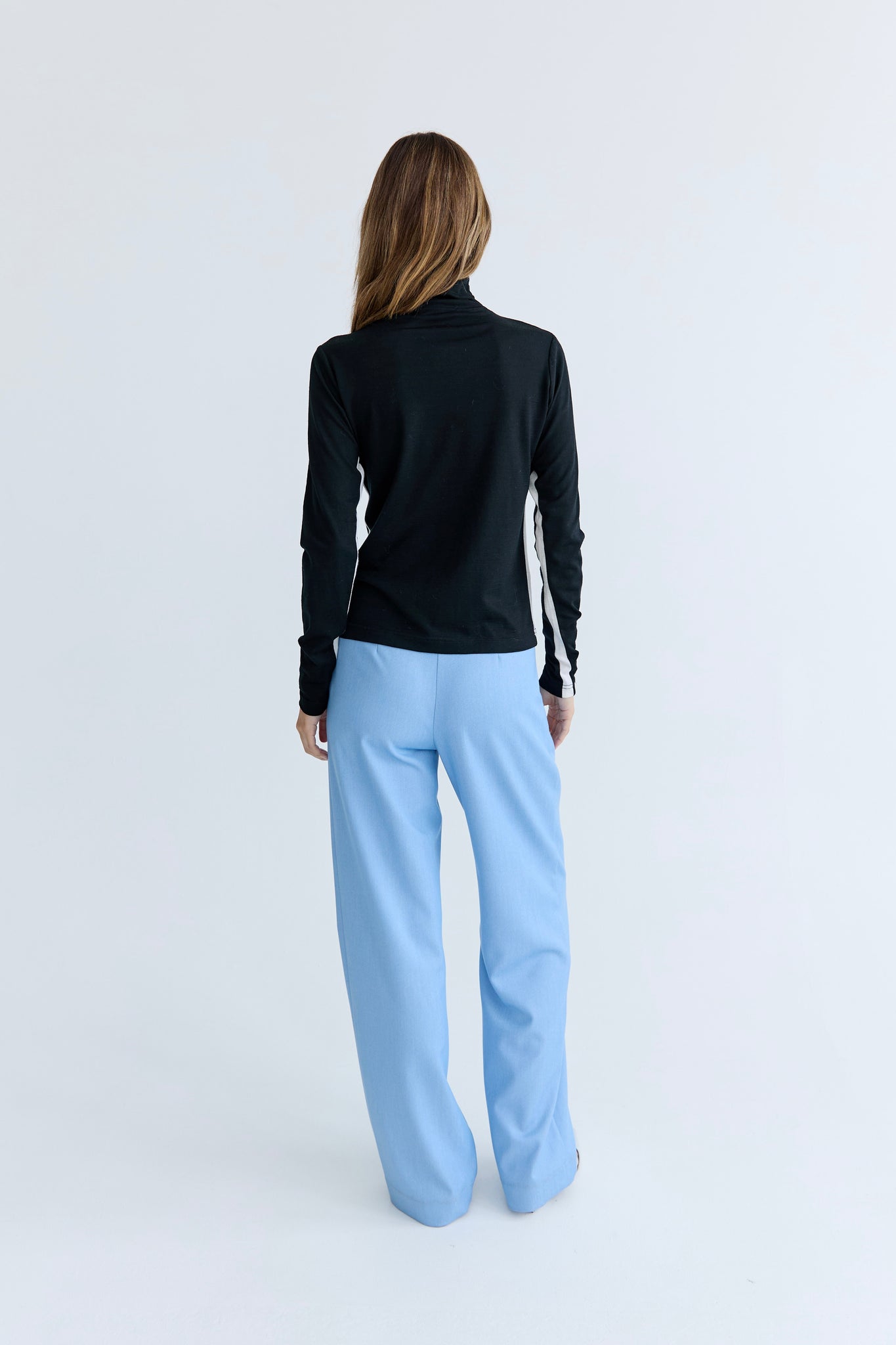 Brittany Skive - Black