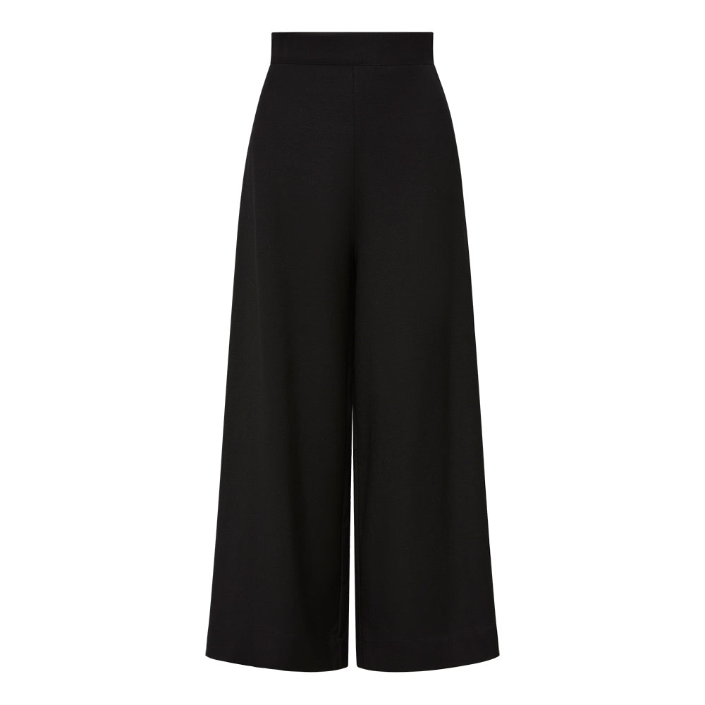 Nicole Culotte